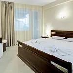 Family Hotel Jupiter 3*