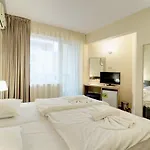 Family Hotel Jupiter Hotel 3*