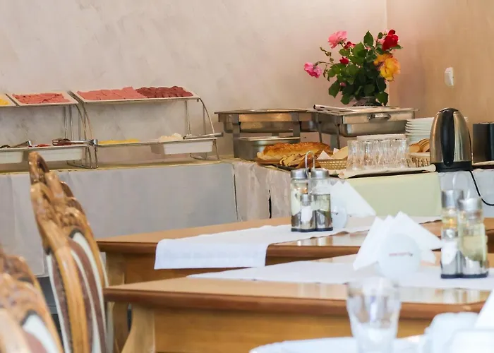 Family Hotel Jupiter 3*