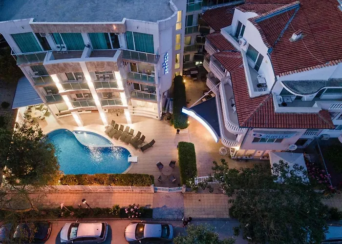 Family Hotel Jupiter